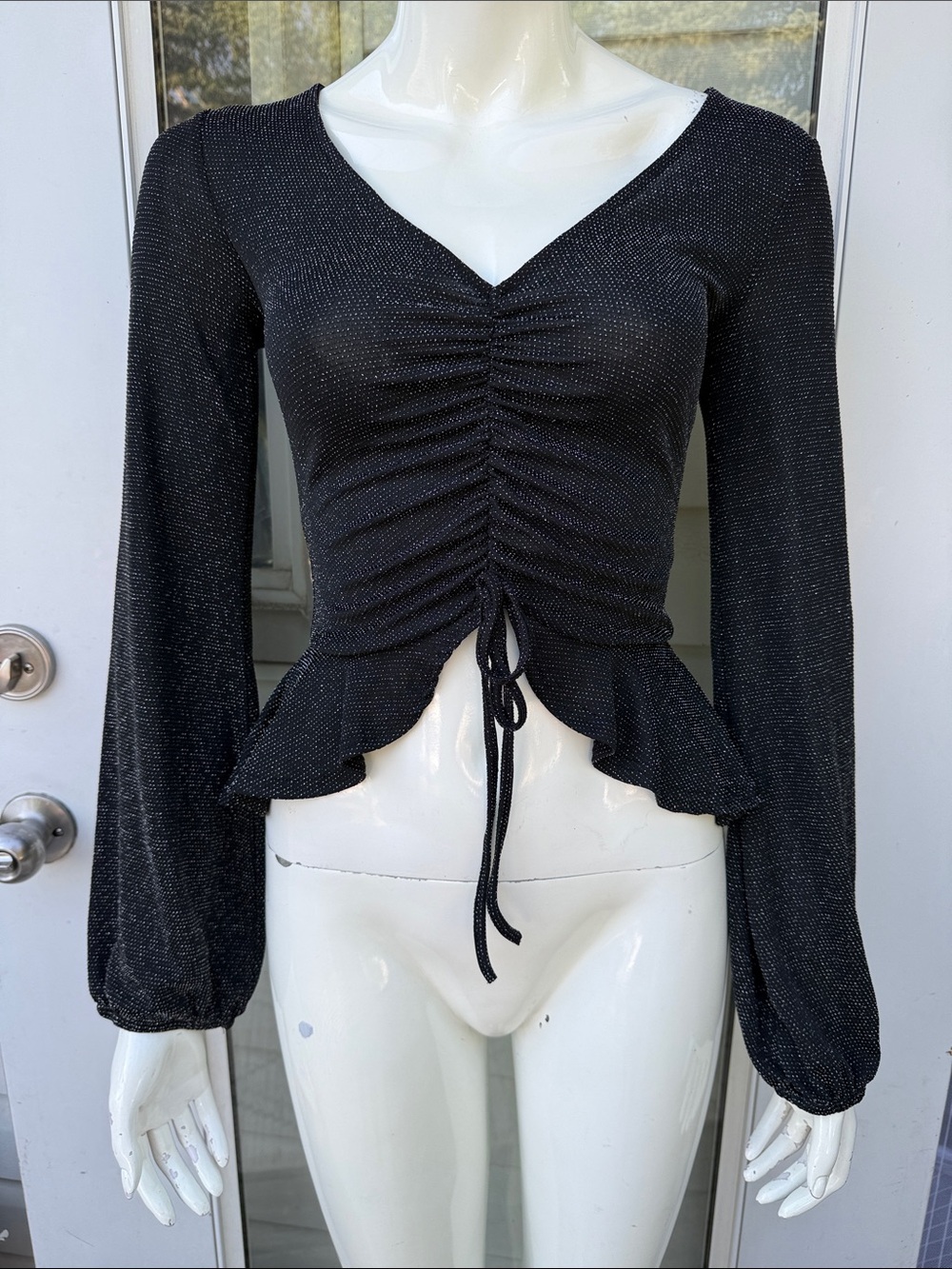Revamped sm Women’s Black Sparkle Ruched V‑Neck Long Sleeve Top